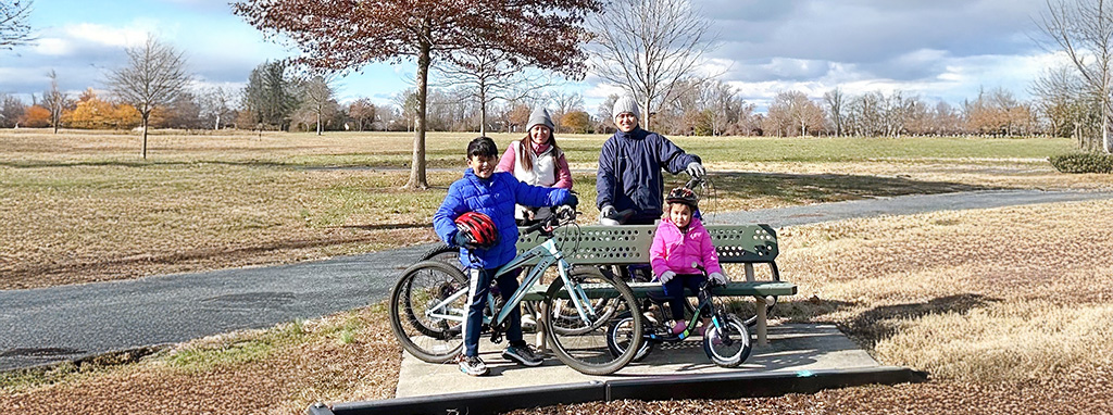 Image of Molina Family with Bikes